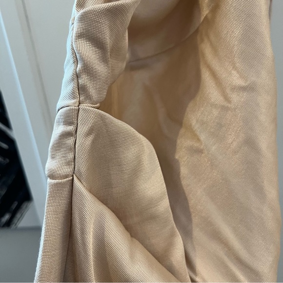 ASOS DESIGN halter drape detail midi dress with buckle in textured satin crepe - Picture 11 of 12